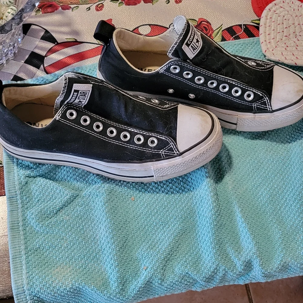 Black Converse Slip-On Sneakers - Picture 1 of 5